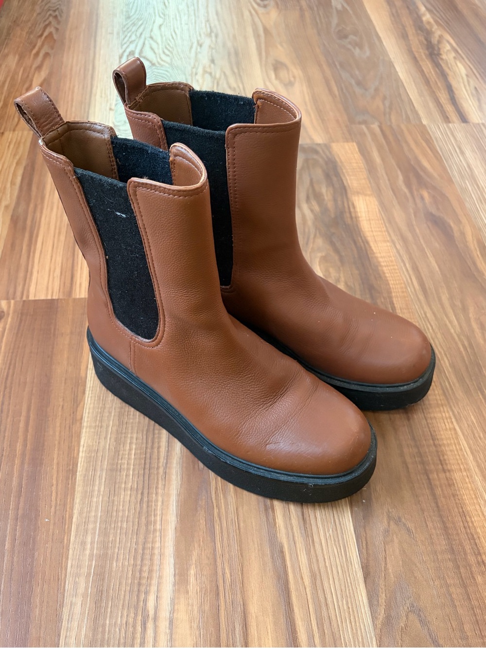 Vince Brown Leather Platform Chelsea Boots